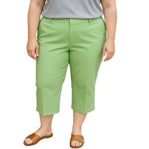 Venezia Light Green Hook & Loop Button Zip Closure Split Hem Capri Pants Size 16